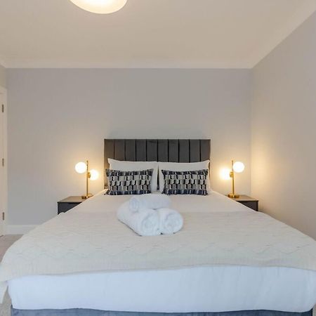 Dragon Suites - Ladon Suite - 2 Bed City Centre Luxury Apartment Edimburgo Exterior foto