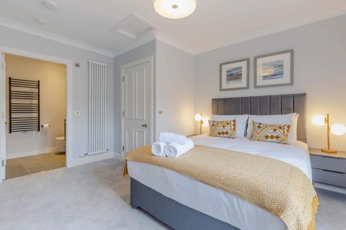 Dragon Suites - Ladon Suite - 2 Bed City Centre Luxury Apartment Edimburgo Exterior foto